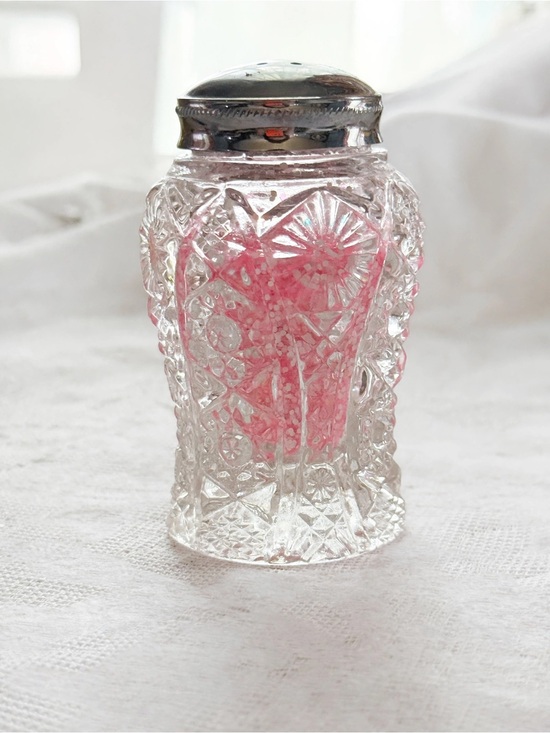 Other - Daisy & Button Glitter Shaker